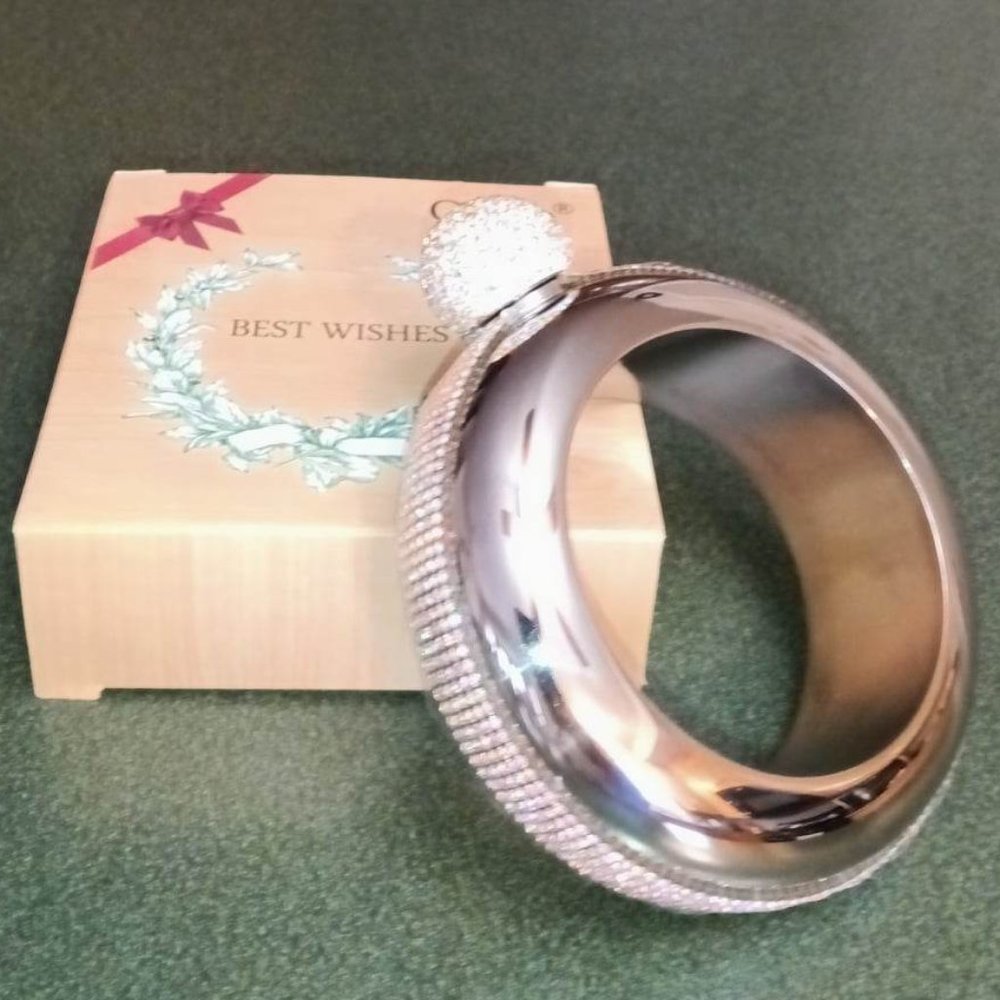 Bling Bracelet Flask ~ Stainless